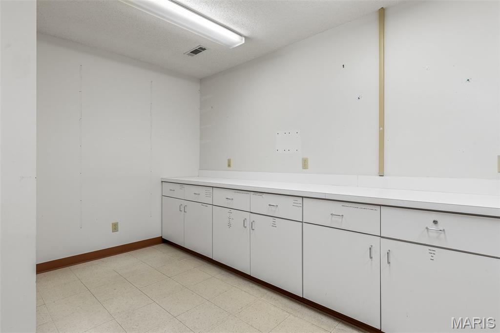 2nd Annex Rozier Add - Commercial Sale