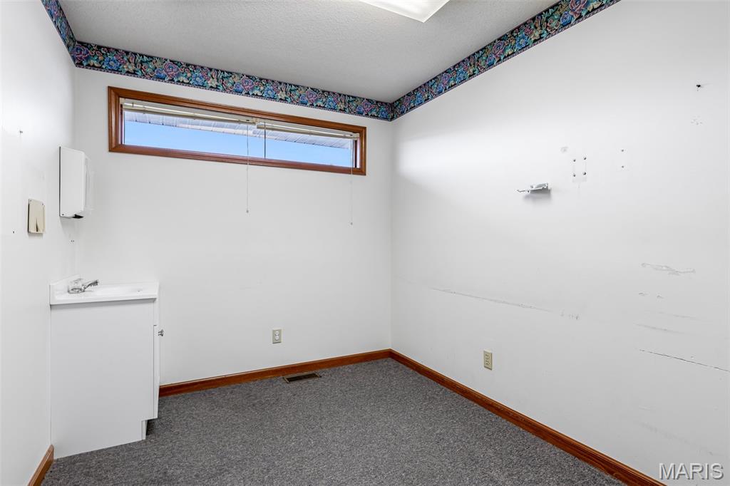 2nd Annex Rozier Add - Commercial Sale