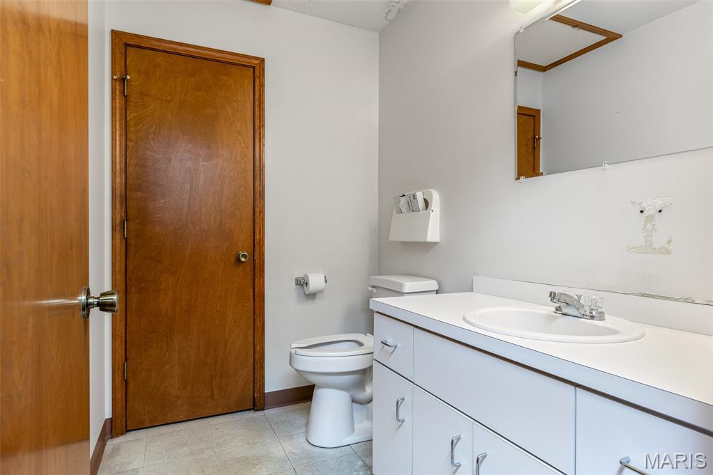 2nd Annex Rozier Add - Commercial Sale