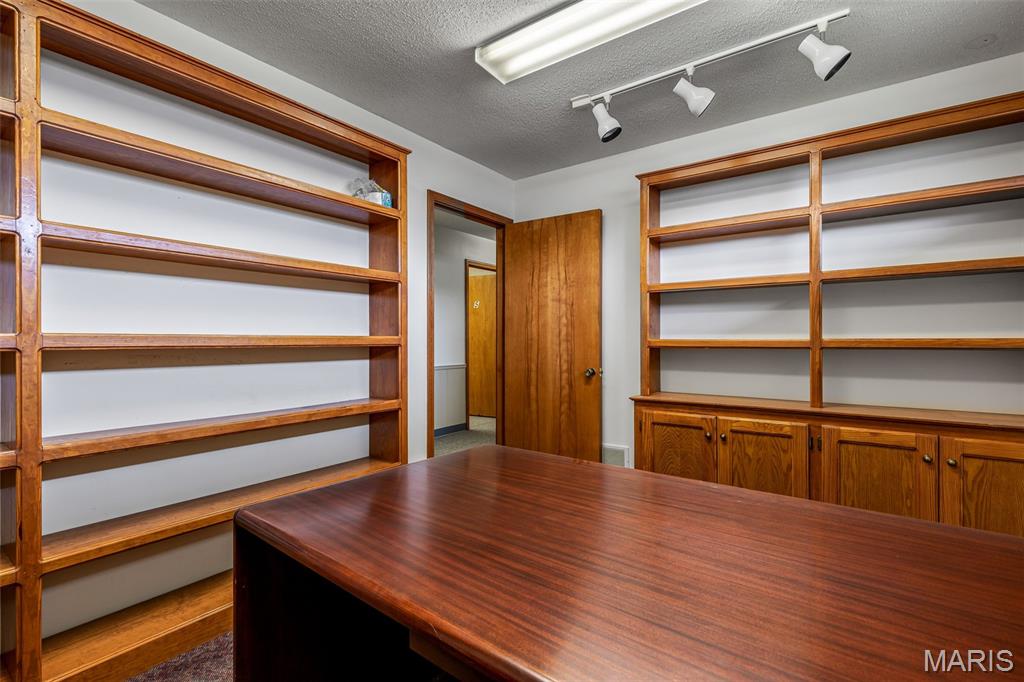 2nd Annex Rozier Add - Commercial Sale