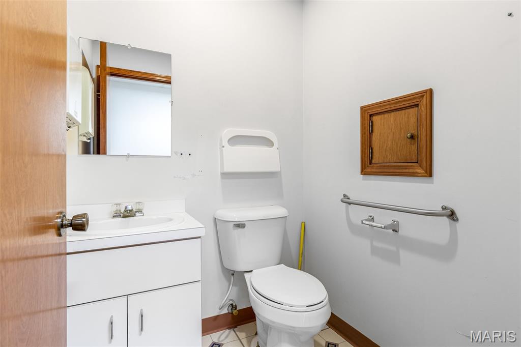 2nd Annex Rozier Add - Commercial Sale