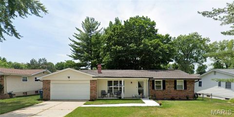 2901 Headland Drive St Charles MO 63301