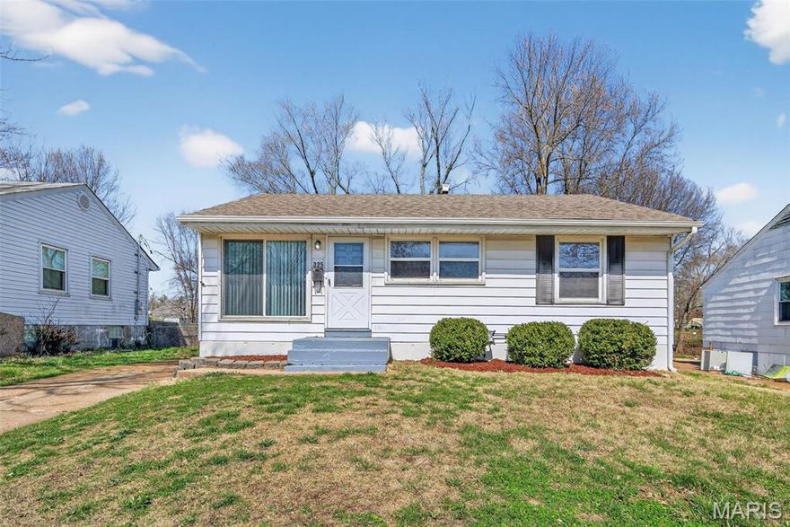 Charming and well-maintained home located in the desirable Mehlville area of St. Louis. This property offers a functional and comfortable layout with spacious living areas, multiple bedrooms, and a private yard perfect for outdoor activities or future improvements. Conveniently located near shopping, dining, parks, and major highways, providing easy access throughout the St. Louis area. Ideal for first-time homebuyers, growing families, or investors seeking a property in a well-established neighborhood. Don’t miss this opportunity to own a home with great potential!