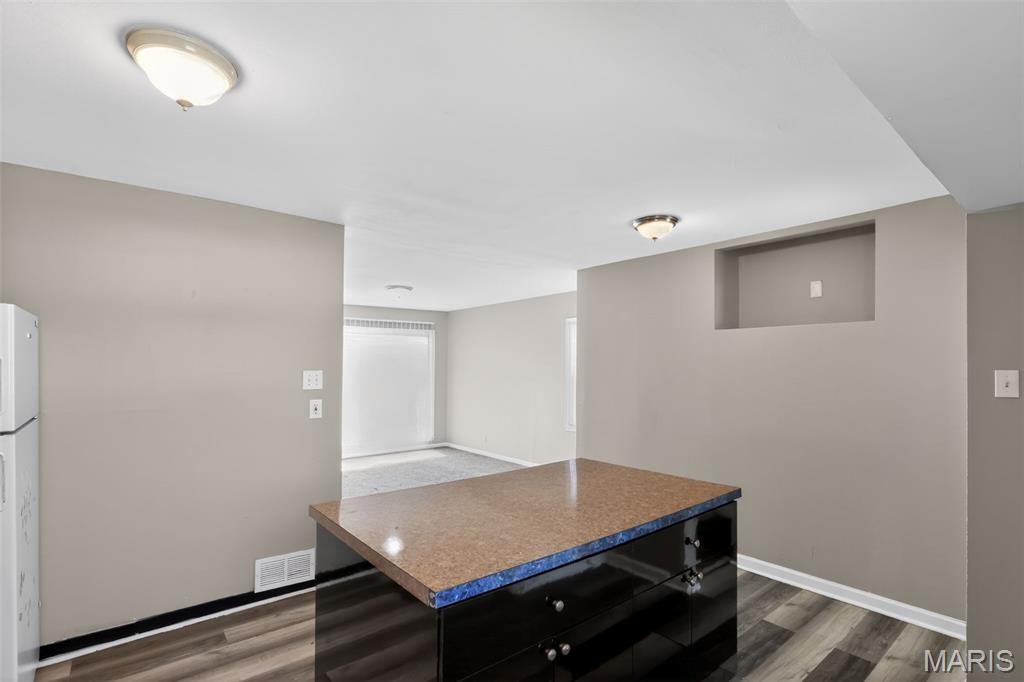 Glasgow Village Unit 3 - Residential