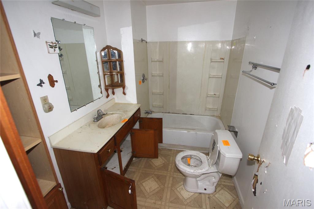 Town/East Flat River - Residential