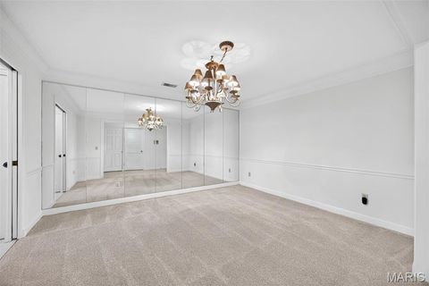 Tiny photo for 14300 Conway Meadows Court #202, Chesterfield, MO 63017 (MLS # 26013113)