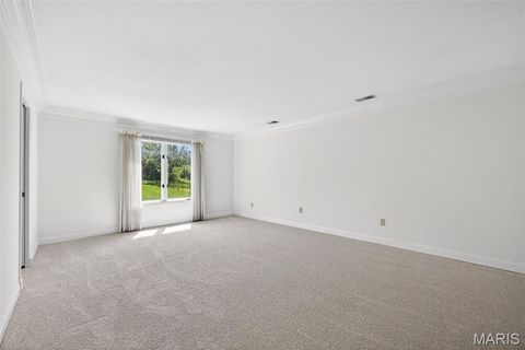 Tiny photo for 14300 Conway Meadows Court #202, Chesterfield, MO 63017 (MLS # 26013113)