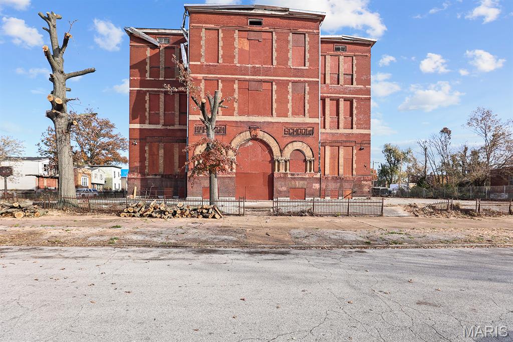 Green Lea Place - Commercial Sale