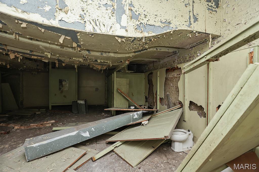 Green Lea Place - Commercial Sale