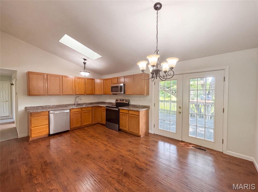 82 Cedar Ridge Drive