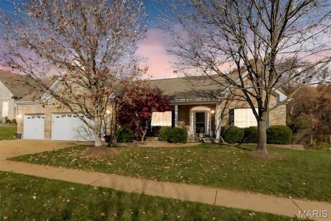 Photo of 529 Crown Pointe Estates Court, Wildwood, MO 63021 (MLS # 25077065)