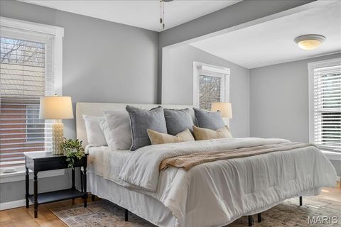 Tiny photo for 404 Clark Avenue, Webster Groves, MO 63119 (MLS # 26001515)