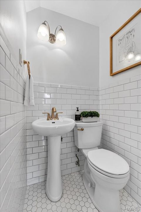 Tiny photo for 404 Clark Avenue, Webster Groves, MO 63119 (MLS # 26001515)