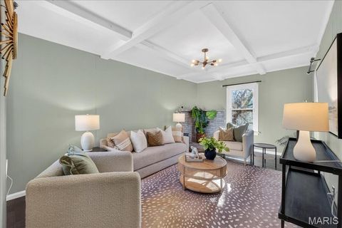 Tiny photo for 404 Clark Avenue, Webster Groves, MO 63119 (MLS # 26001515)