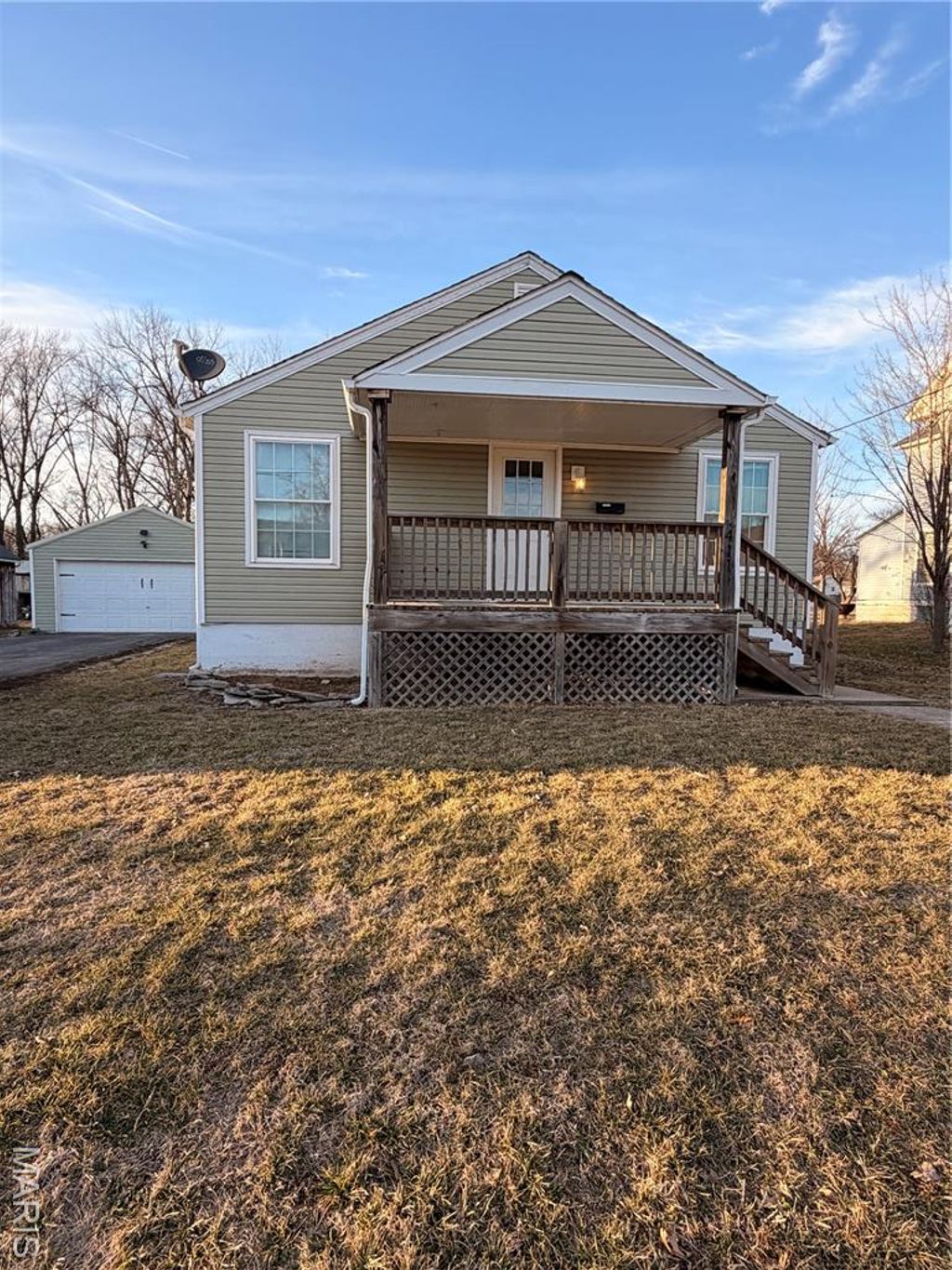 Photo of 411 W 2nd Street, Montgomery, MO 63361 (MLS # 26014098)