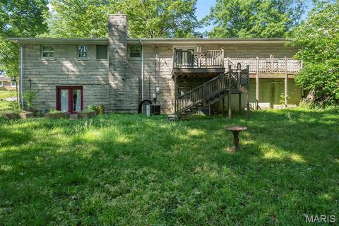 Tiny photo for 1960 Briarwood Drive, Cape Girardeau, MO 63701 (MLS # 26030483)