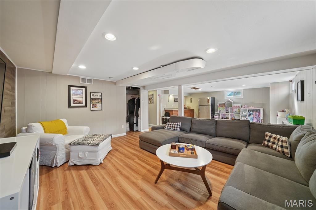 Larchmont - Residential