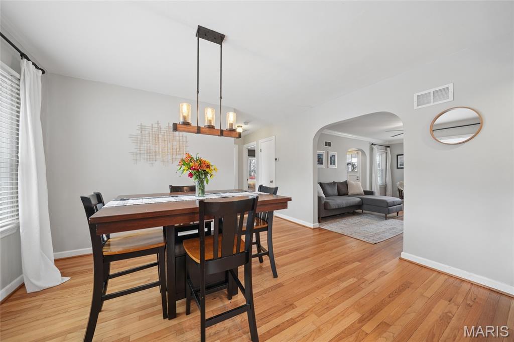 Larchmont - Residential