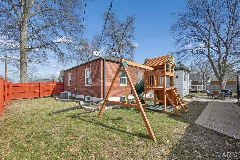 Larchmont - Residential