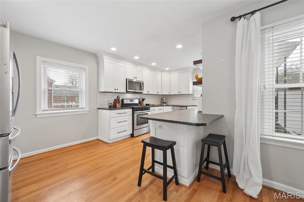 Larchmont - Residential