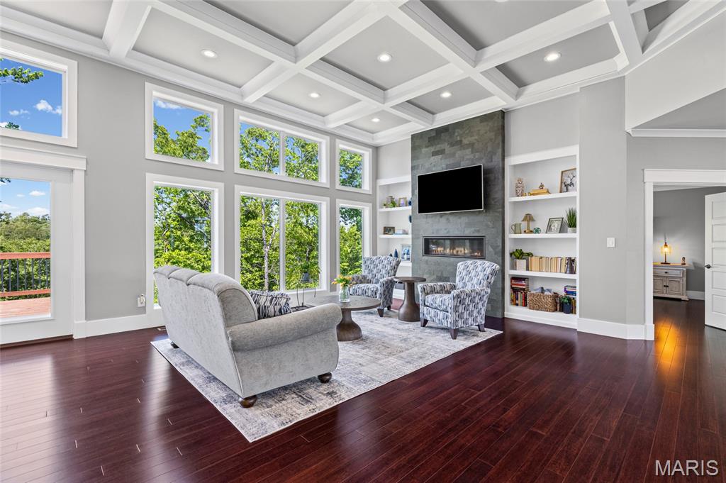 Forest Lake Estates 1 - Residential