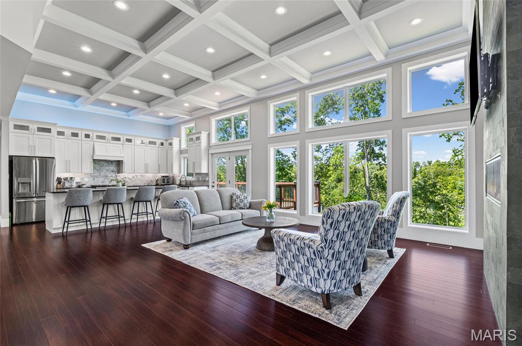 Forest Lake Estates 1 - Residential