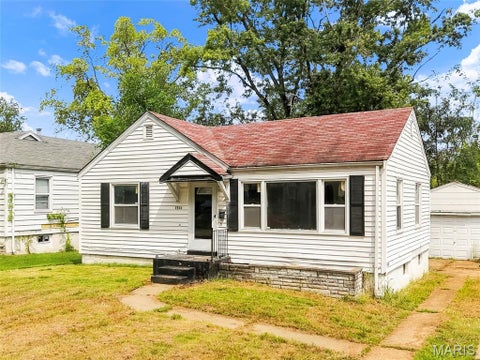 Tiny photo for 7751 Bloom Drive, St Louis, MO 63133 (MLS # 26059120)
