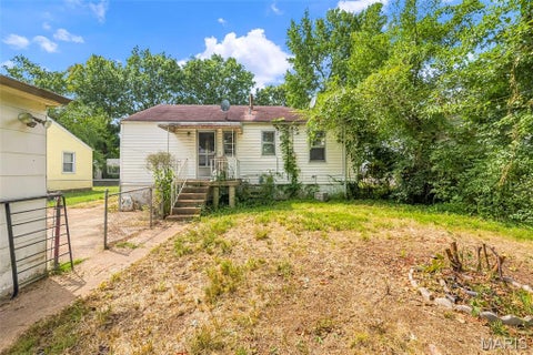Tiny photo for 7751 Bloom Drive, St Louis, MO 63133 (MLS # 26059120)