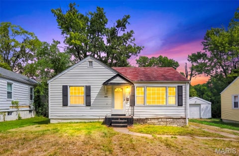 Photo of 7751 Bloom Drive, St Louis, MO 63133 (MLS # 26059120)