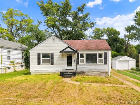 Tiny photo for 7751 Bloom Drive, St Louis, MO 63133 (MLS # 26059120)