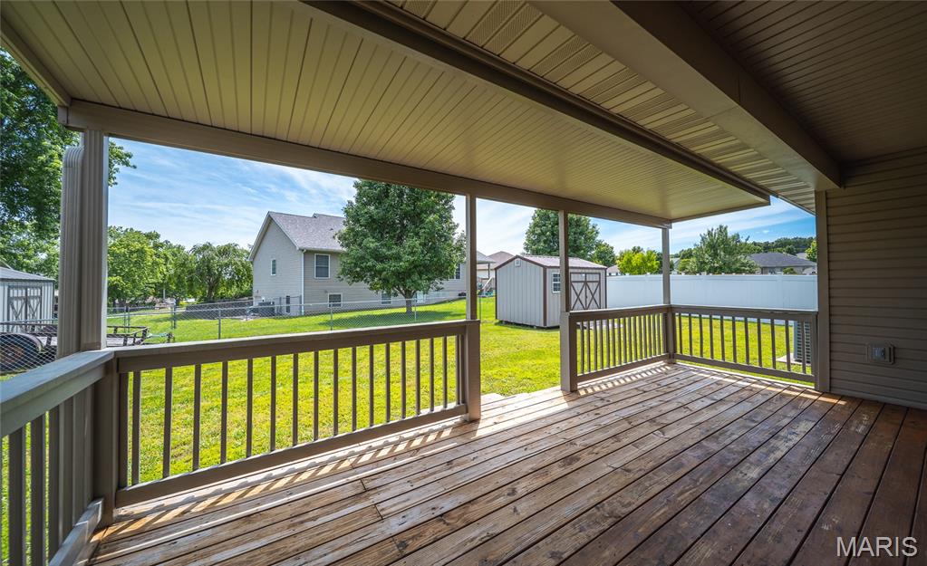 Country Aire - Residential