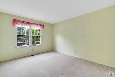 Tiny photo for 157 Spring Leigh Court, Ballwin, MO 63011 (MLS # 26014788)