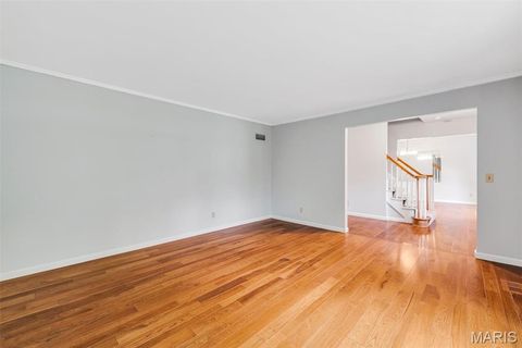 Tiny photo for 157 Spring Leigh Court, Ballwin, MO 63011 (MLS # 26014788)