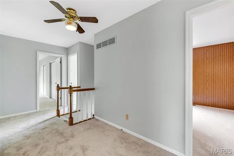 Tiny photo for 157 Spring Leigh Court, Ballwin, MO 63011 (MLS # 26014788)