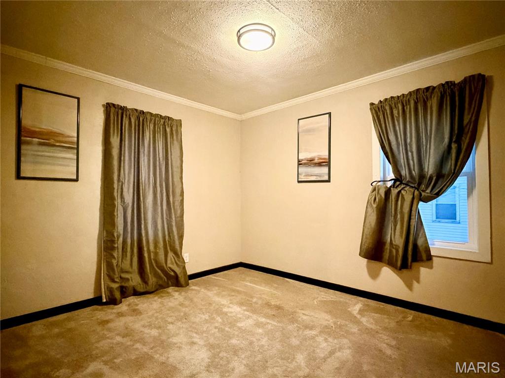 Maple Crest - Residential