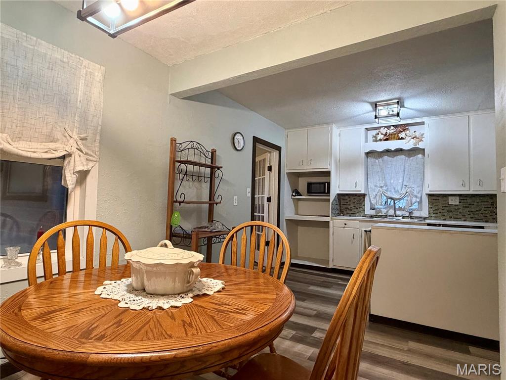 Maple Crest - Residential