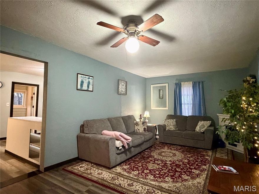 Come find a home where comfort, space, and convenience come together in a place you’ll love to call home. Nestled in a quiet, established neighborhood, this inviting property offers the perfect setting for both relaxing evenings and everyday living.
Step inside to discover a bright and functional layout with plenty of room to spread out. The living spaces feel warm and welcoming, ideal for gathering with family or hosting friends. The kitchen offers great flow and functionality with plenty of counter space and stroage, making meal prep and entertaining a breeze.
Outside, you’ll find a yard with space to enjoy—whether that’s morning coffee, kids at play, or weekend barbecues. The peaceful surroundings give you that “away from it all” feeling while still being just minutes from shopping, dining, and all that Lebanon has to offer.
Whether you're searching for your first home, upgrading, or looking for a solid investment opportunity, this home is full of potential and ready for you to make it your own.
Schedule your showing today and come see the possibilities for yourself!