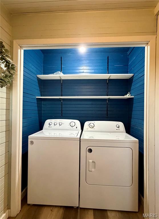 Maple Crest - Residential