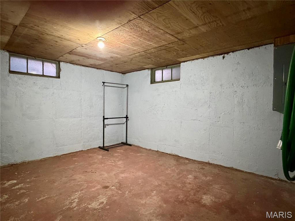 Maple Crest - Residential