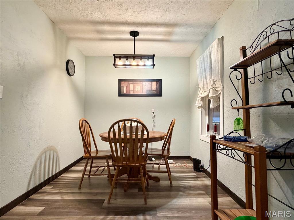 Maple Crest - Residential