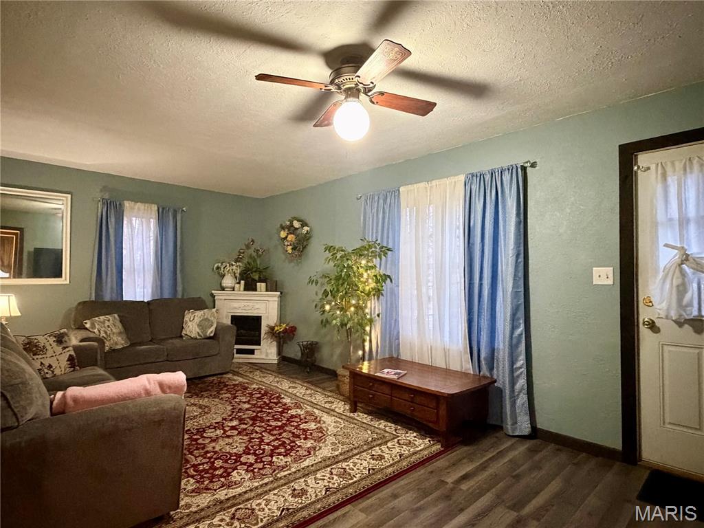 Maple Crest - Residential