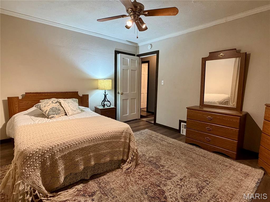 Maple Crest - Residential