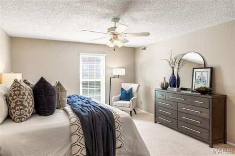 Tiny photo for 14443 Bantry Lane #24, Chesterfield, MO 63017 (MLS # 26042467)