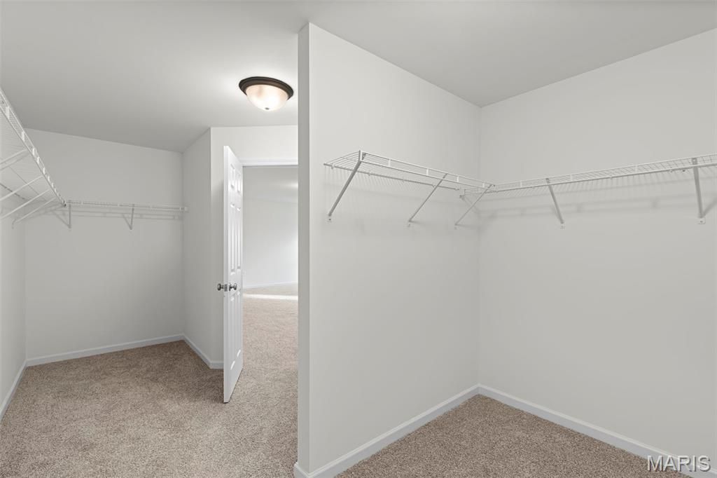 Photo of 15 Bluestem Court, Lake Saint Louis, MO 63367 (MLS # 26021083)