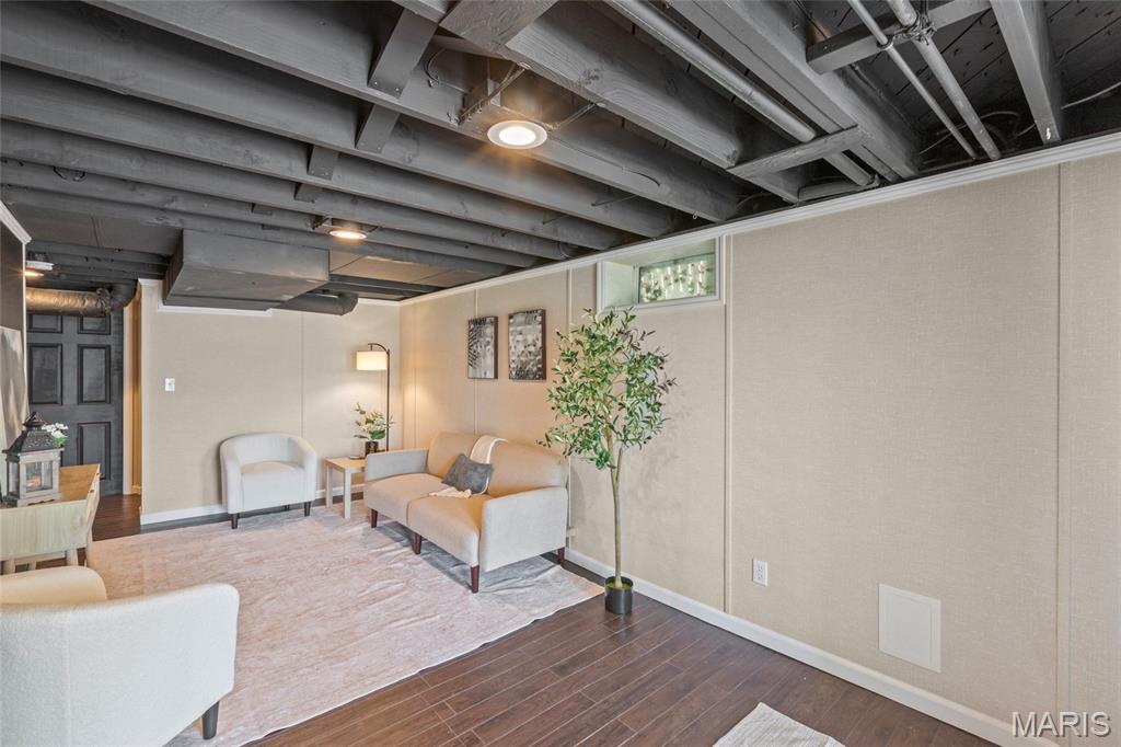 Davis Woods #1 - Residential