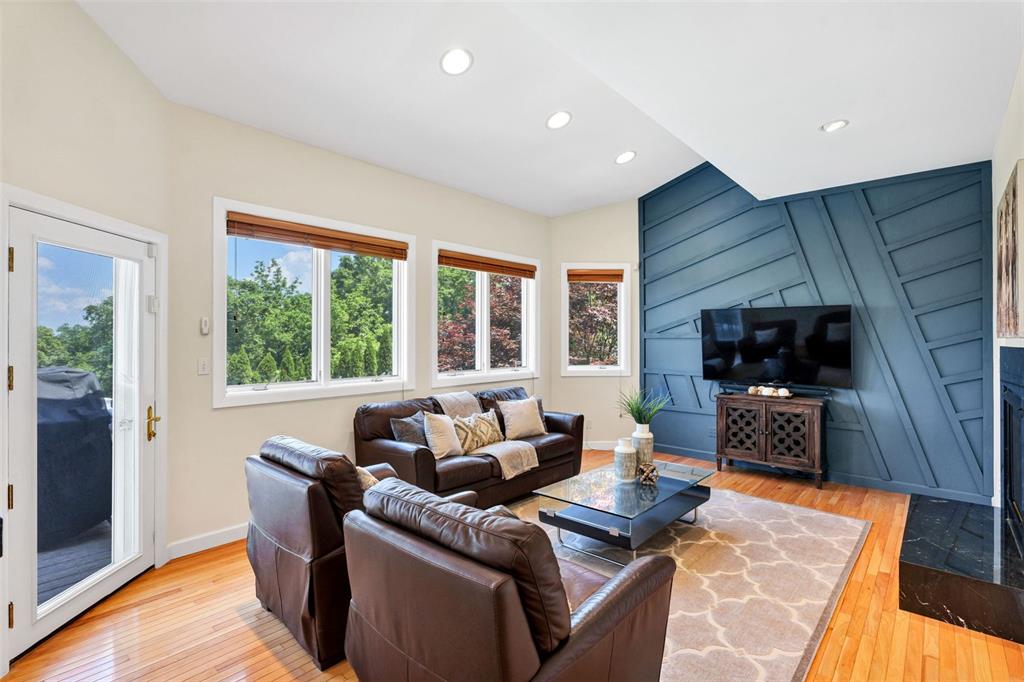 Riverscene Estates - Residential