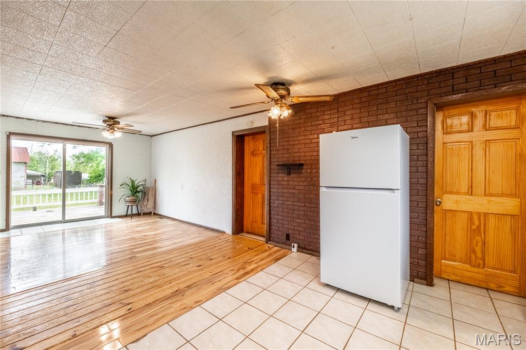 Lutesville - Residential