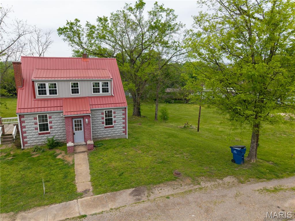 Lutesville - Residential