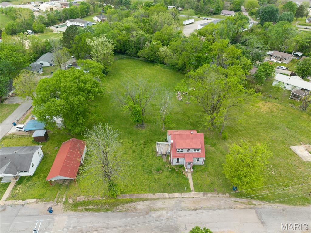 Lutesville - Residential