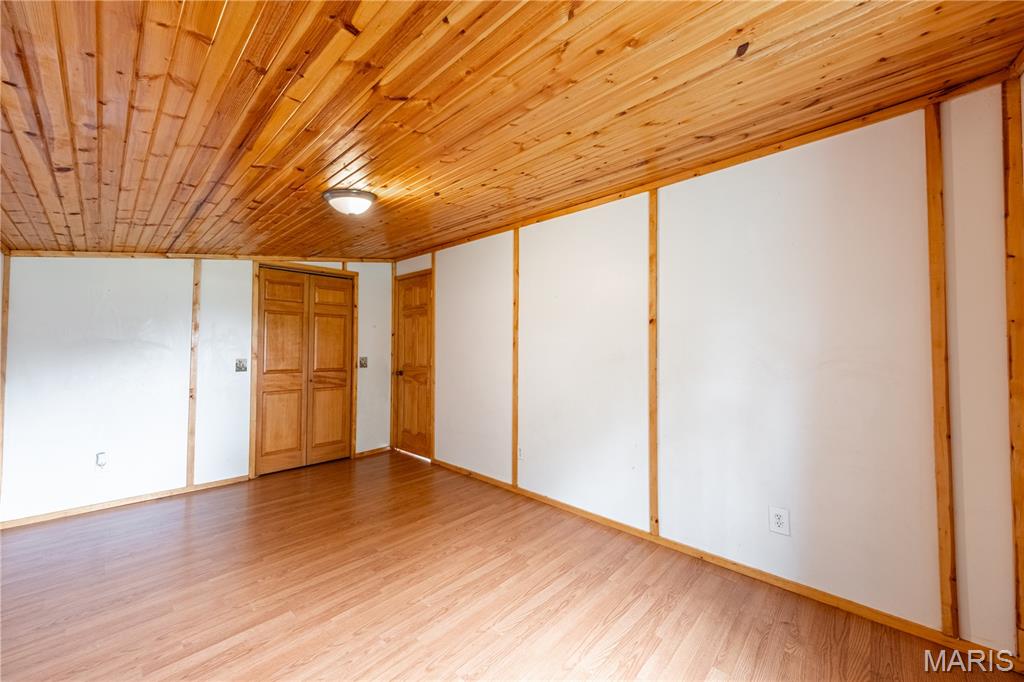 Lutesville - Residential